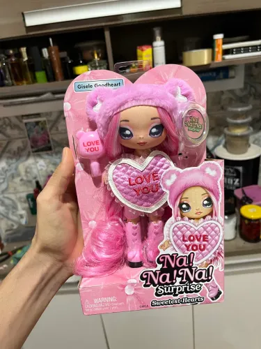 Boneca Na!Na!Na! Sweetest Coração Gisele Goodheart