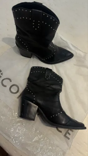 BOTA de Couro legítimo. 