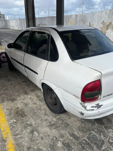 Chevrolet Corsa SED Class.life 1.0/1.0 Flexpower (álcool) 2009