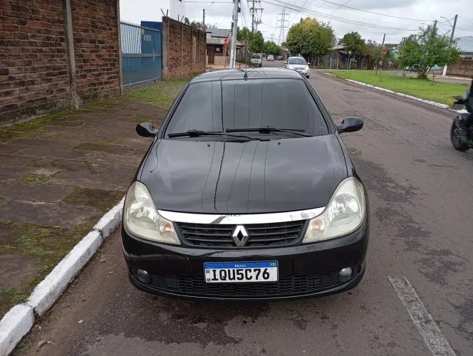 Renault Symbol Privilège Hi-flex 1.6 16V 4P 2010