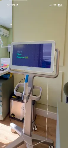 VENDE-SE SCANNER INTRAORAL iTero Element 5D