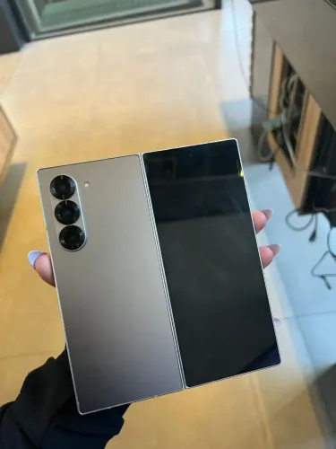 Samsung fold 6