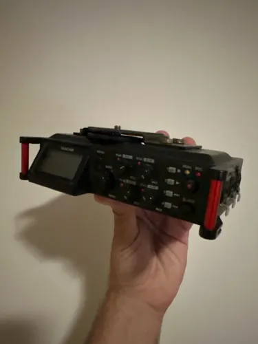 Gravador TASCAM DR-70D