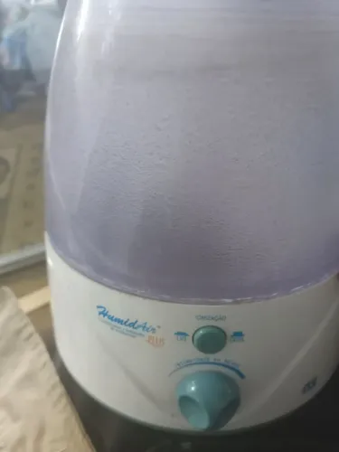Umidificador e ionizador
