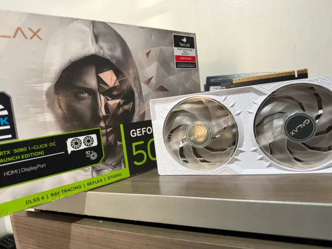 Placa de vídeo Rtx5060
