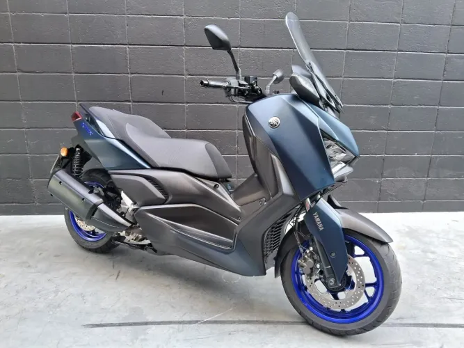 Yamaha XMAX 250 CONNECTED