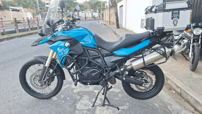 GS F800 