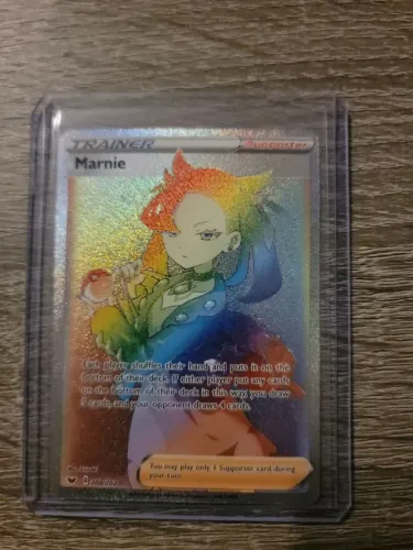 Carta pokemon marnie full art rainbow