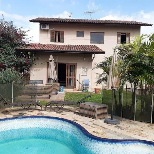 Casa à venda em Cotia, Parque Paulistano, com 3 suítes, com 232 m², Parque Paulistano