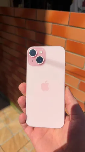 Phone 15 Rosa 128GB - Estado de Novo lindo!!!