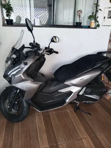 Moto adv
