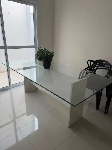 Mesa de vidro 8 Lugares