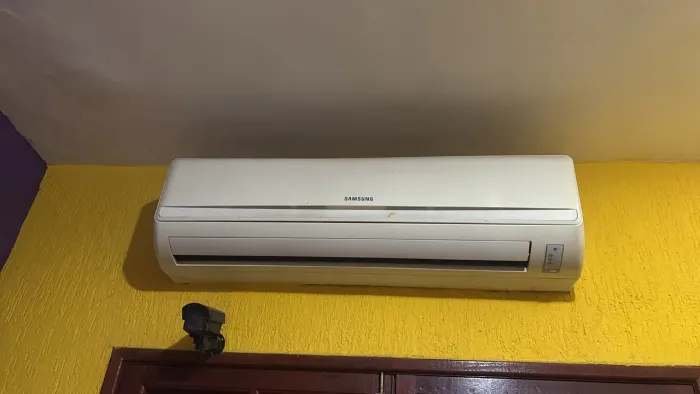 1.500,00 Vendo Split Samsung 24.000 BTUs usado em perfeito estado !