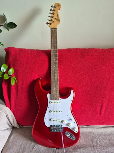 Guitarra SX Stratocaster