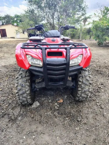 Quadriciclo Honda 450CC 4x2 4x4 selecionável