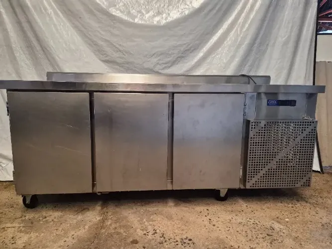 Balcão refrigerado para comércio