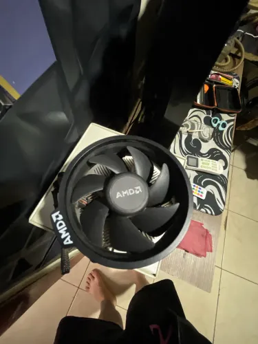Cooler box AMD