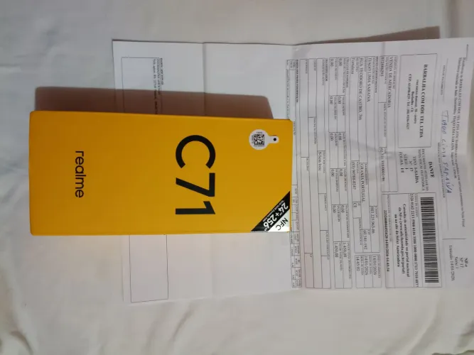 Celular realme C 71 bem novinho 