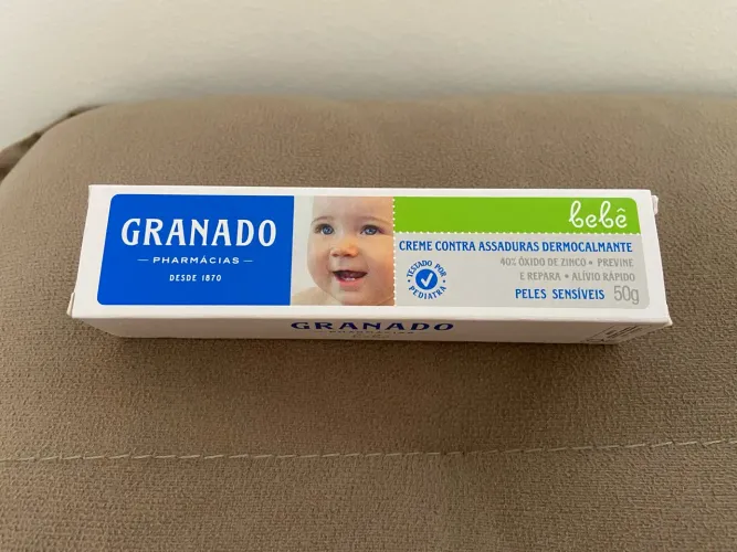 Creme contra assaduras Granado