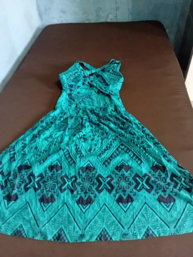 Vestido Verde de Malha - Costa Nua atras