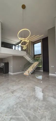 CASA COM ARQUITETURA CONTEMPORÂNEA E PROJETO INTEGRADO, com 4 suítes condomínio FAZENDA SE