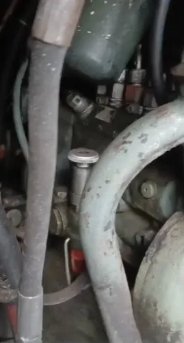 Motor de caminhão modelo 1620