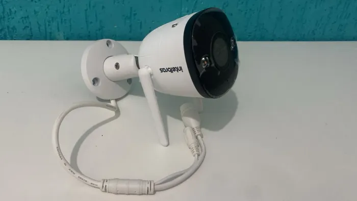 Câmera De Video Segurança Intelbras Im5+ Wi-fi Full Hd Full Color Cor Branca