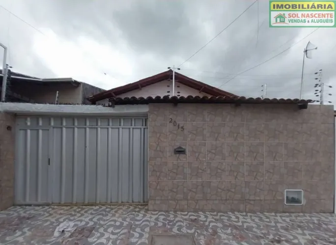 Casa com 3 dormitórios à venda, 128 m² por R$ 470.000 - Itaperi - Fortaleza/CE