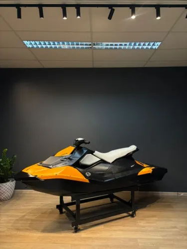 SEADOO SPARK 90HP 2014 - apenas 196h