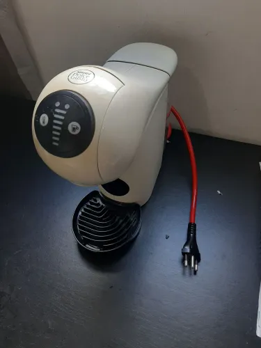 Nescafé Dolce Gusto Arno Genio S Basic Branca Dgs1 Cor Branco