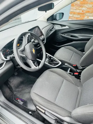 Chevrolet Onix Hatch LT 1.0 12V TB Flex Mec. 4P 2024
