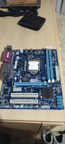 Placa mãe Ga H61M-s2ph, para processadores 1155, sem espelho