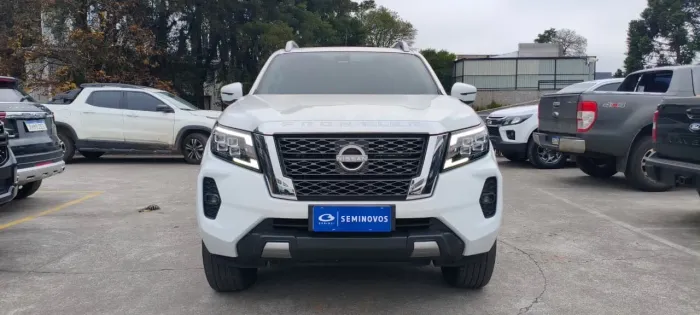 Nissan Frontier XE CD 4X4 2.3 Bi-TB Diesel Aut. 2025