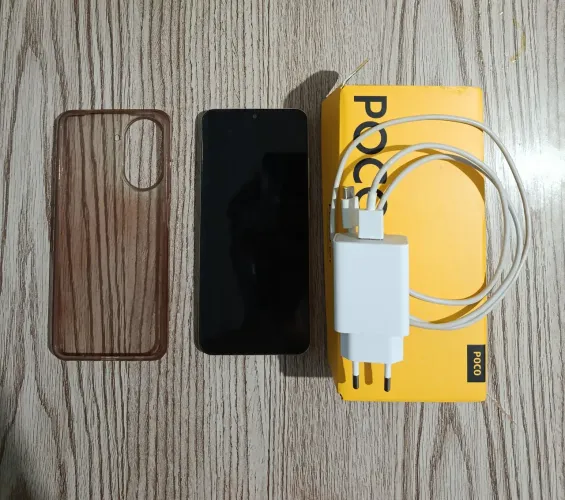 Poco c71