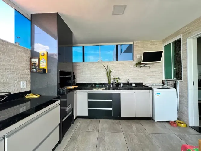 APARTAMENTO COM ÁREA PRIVATIVA À VENDA VILA CLÓRIS!