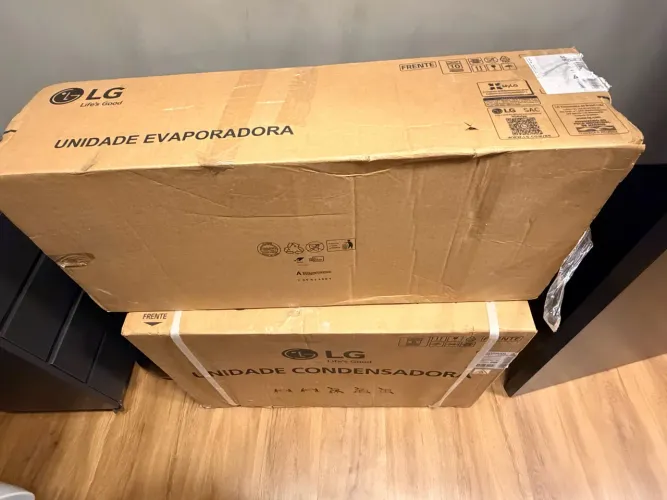 Ar-condicionado LG Dual Inverter Compact 12.000 BTUs - 220V - NOVO, LACRADO, Nunca usado