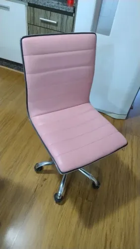 Cadeira escritório rosa