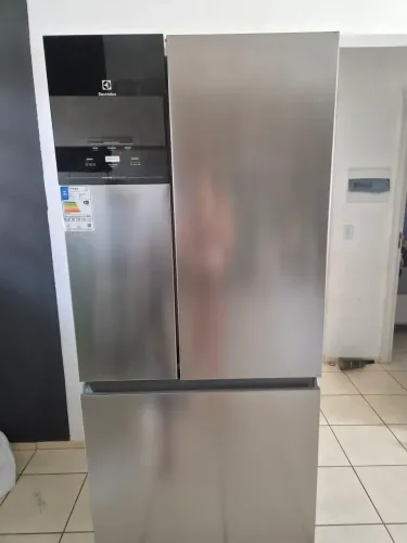 Geladeira Electrolux frost free 590 litros