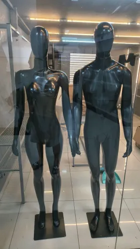 Manequins Masculino e Feminino