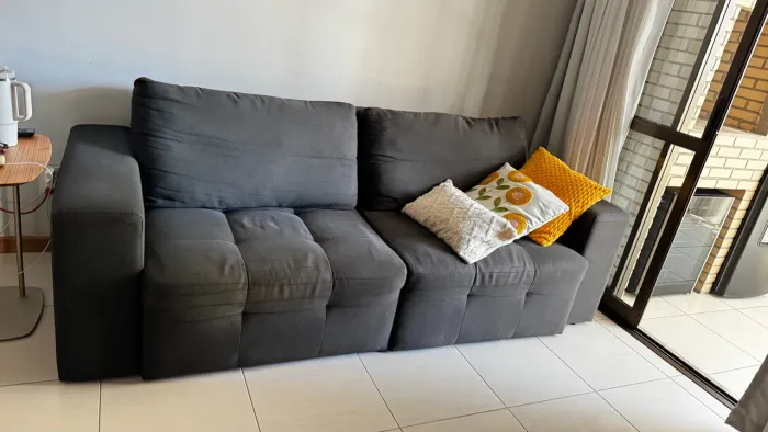 Sofá retrátil de 3 lugares