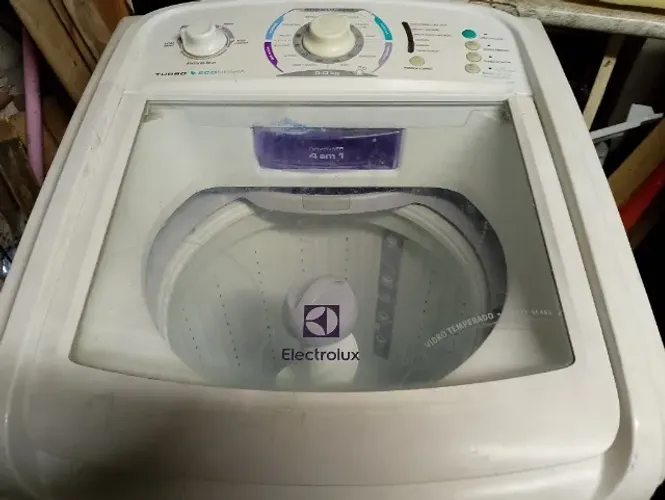 Máquina de lavar roupa Electrolux  110 v