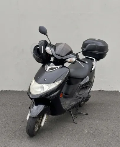 Suzuki Burgman 125 Preta - Econômica (30km/L) | Sem Leilão | Pneus Novos