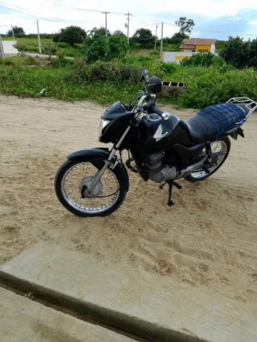 Vende-se CG 150 Mix 2010/ 2010 ks