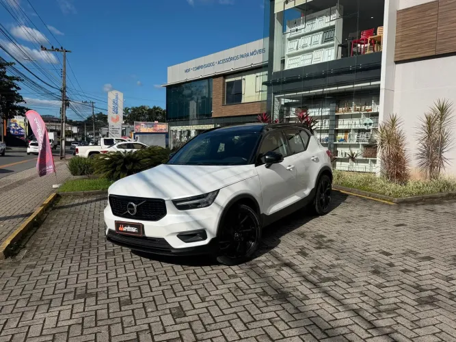 Volvo XC40 T-5 R-design 2.0 252cv AWD 2020