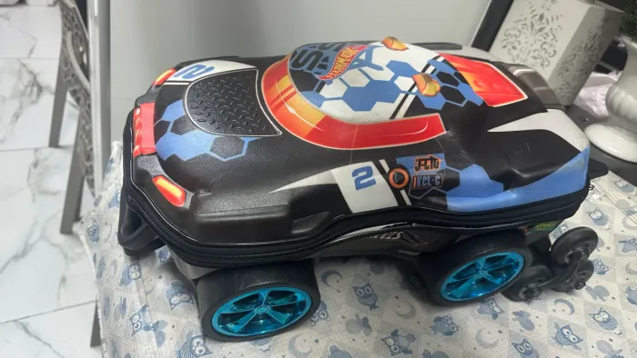 Mochila com rodinhas Hot Wheels