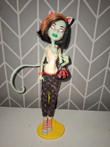 Boneca Monster High Scarah Screams Freaky Fusion (Toralei)