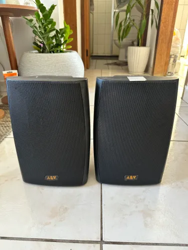 Par de caixas AEV funcionando perfeitamente