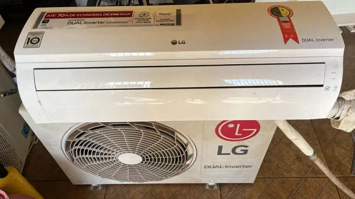 Ar 9 mil inverter (entrego instalado )