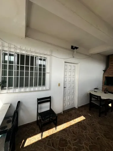 casa com 3 comodos