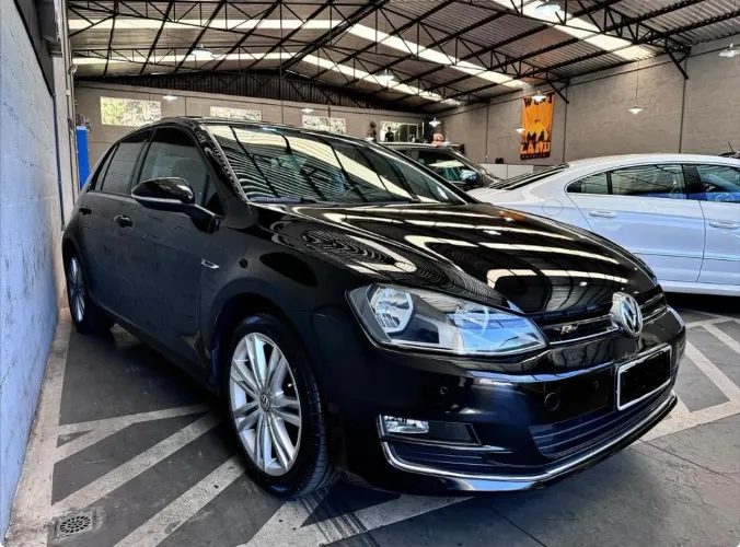 Volkswagen Golf Highline 1.4 TSI 140cv Aut. 2015